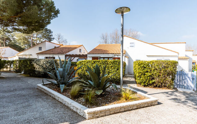 Les Charmilles - Photo 24