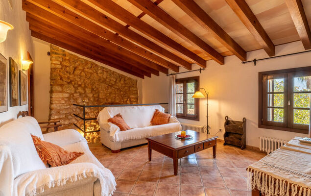 Santa Llucia - Photo 4