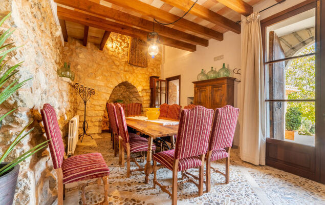 Santa Llucia - Photo 6