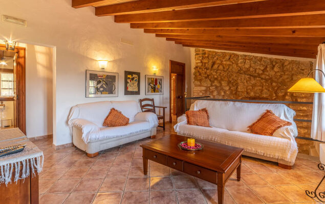 Santa Llucia - Photo 23