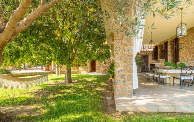 Santa Llucia - Photo 53