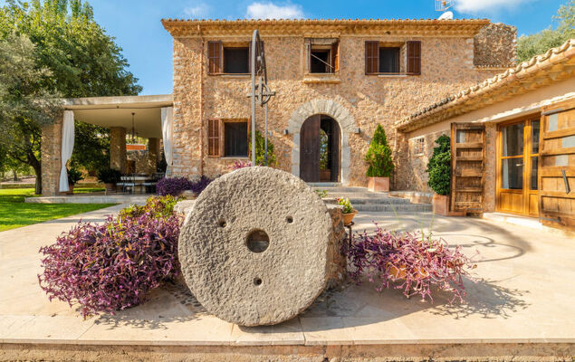 Santa Llucia - Photo 55